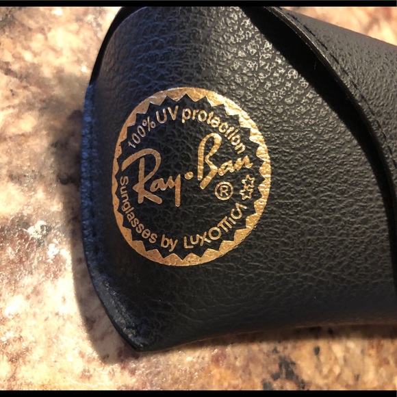 Ray-Ban  Wayfarer polarized glasses - Picture 7 of 7